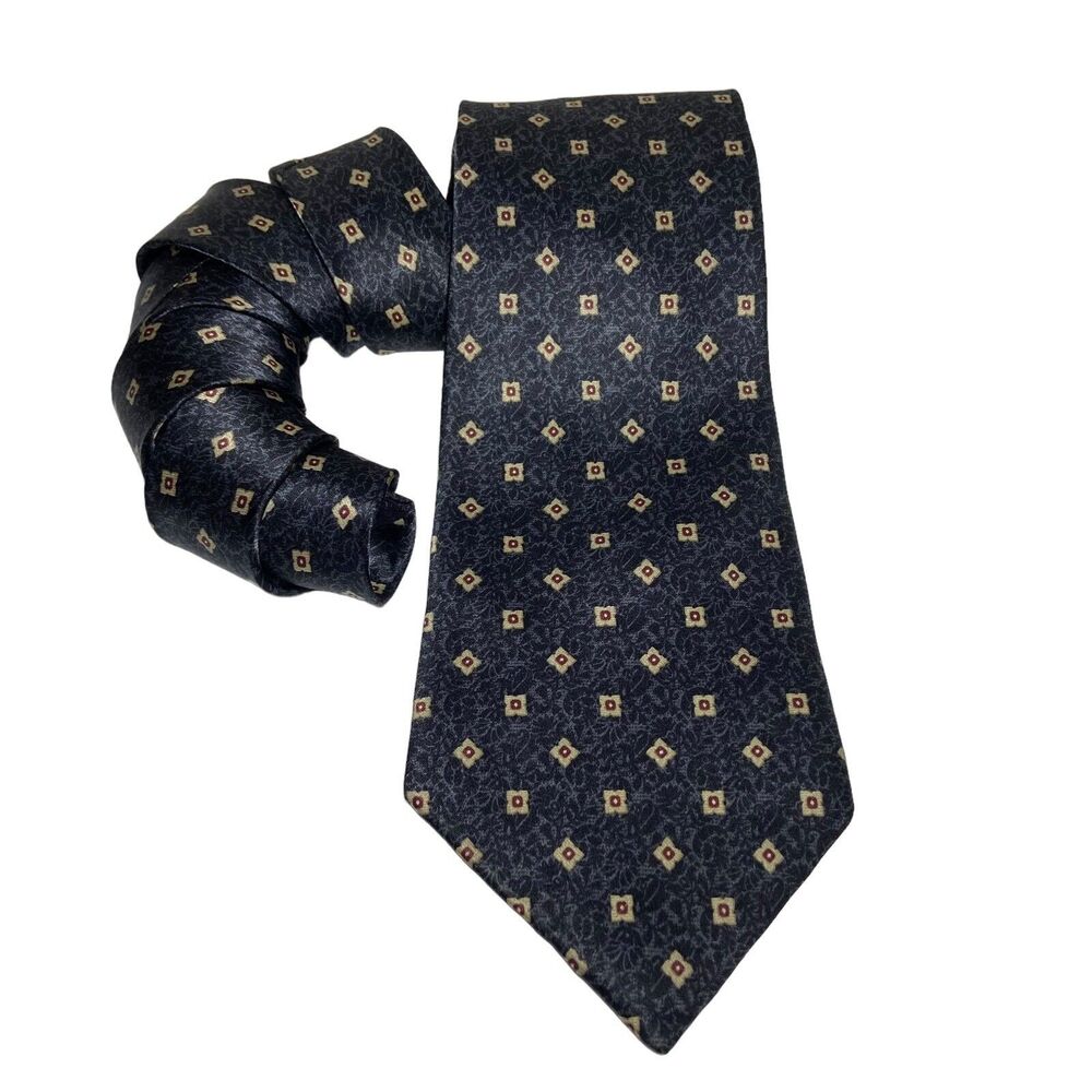 Claiborne Classic Silk Necktie Tie Black Grey Geometric Floral Pattern MadeinUSA